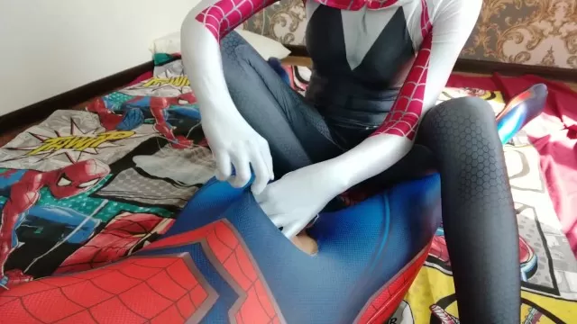 Spiderman Black Cat Felatio - Порно Игры