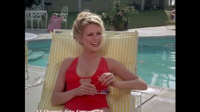 Cheryl Ladd - сцены в горячем купальнике в 4K - том 2