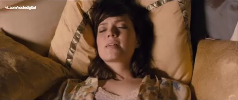 Голая Мэнди Мур (Mandy Moore) видео