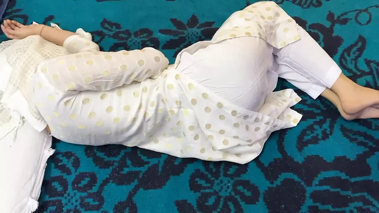 Desi fuddi video