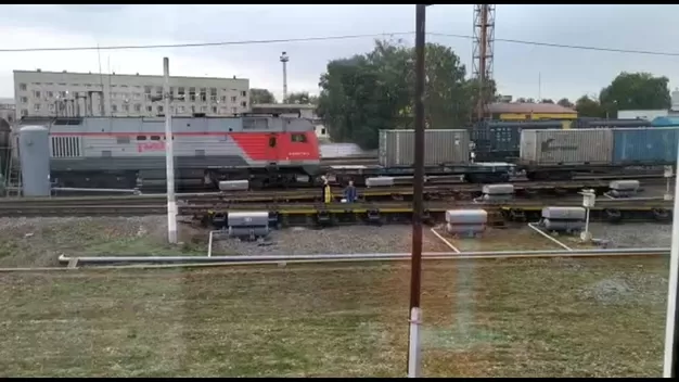 Порно видео поезд метро автобус порно видео. Смотреть поезд метро автобус порно видео онлайн